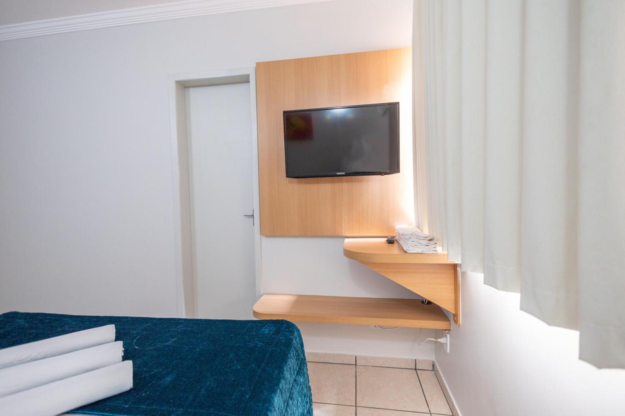 Diroma Fiori Hotel - Bvtur กัลดัสโนวัส ภายนอก รูปภาพ