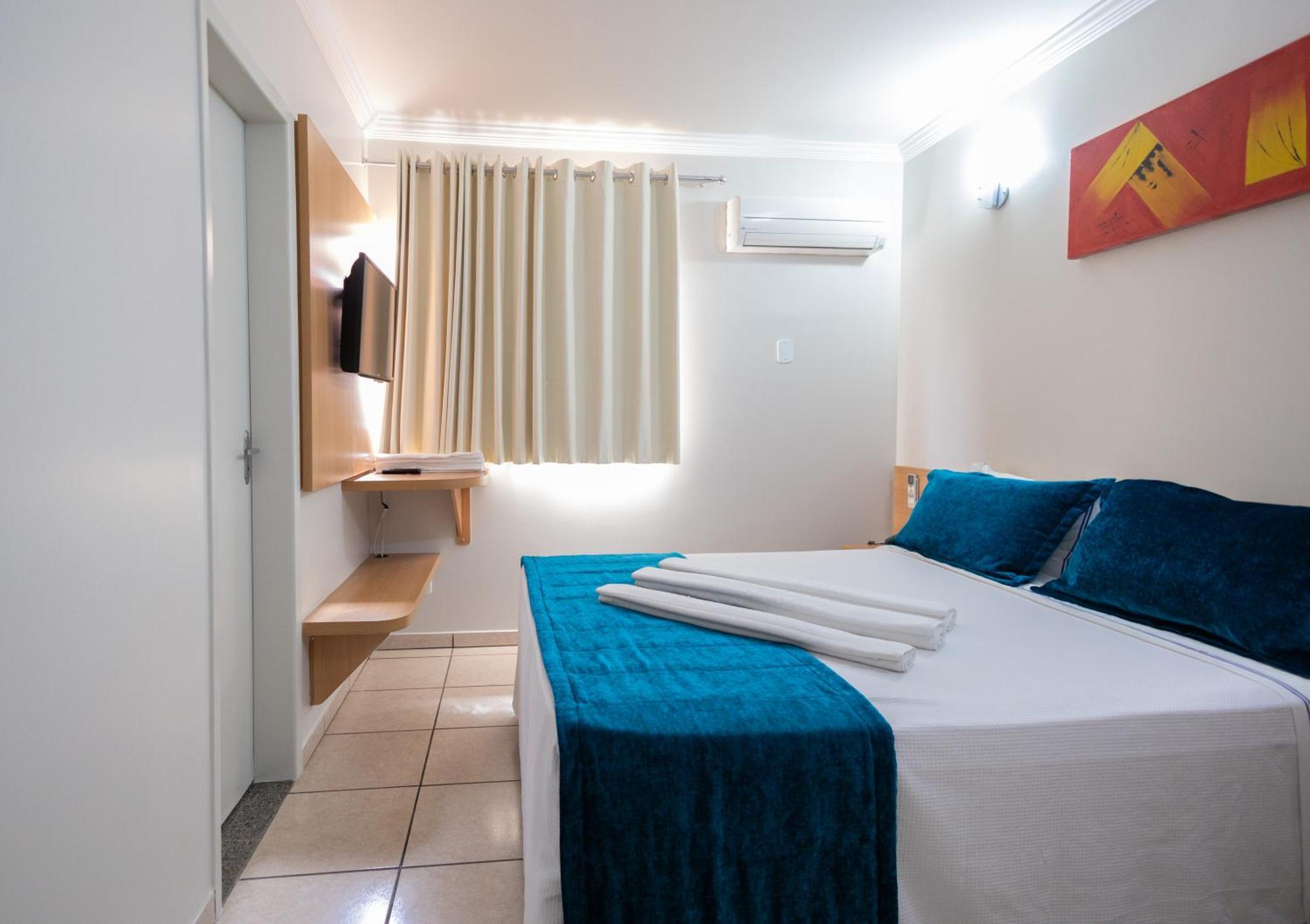 Diroma Fiori Hotel - Bvtur กัลดัสโนวัส ภายนอก รูปภาพ