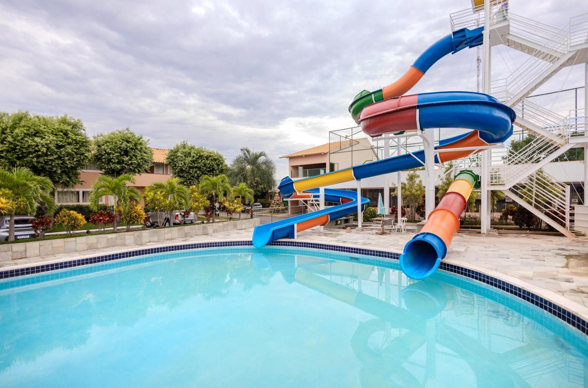 Diroma Fiori Hotel - Bvtur กัลดัสโนวัส ภายนอก รูปภาพ